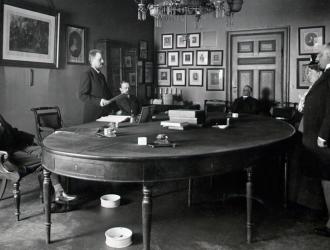 En borgerlige vielse på Råd- og Domhuset i 1901. Fot: Peter Elfelt, Københavns Museum